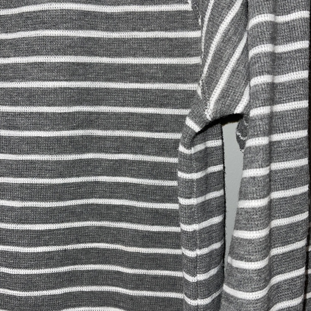 Calvin Klein Performance T - Picture 3 of 4